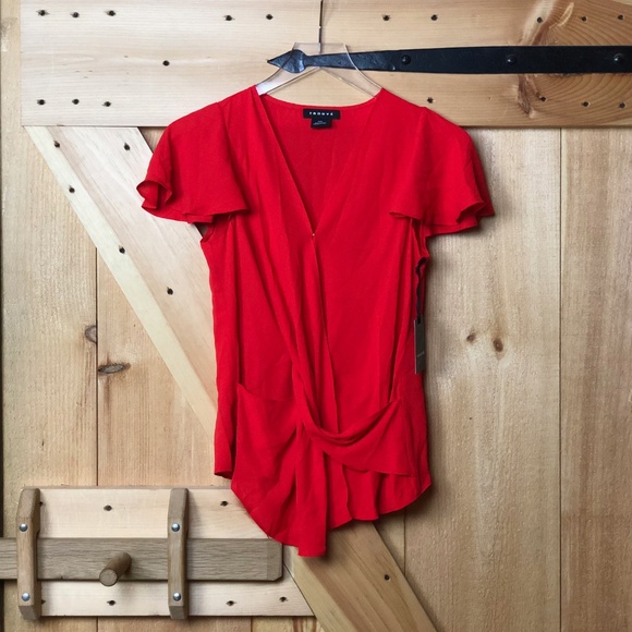 trouve | knot front blouse - Picture 2 of 3